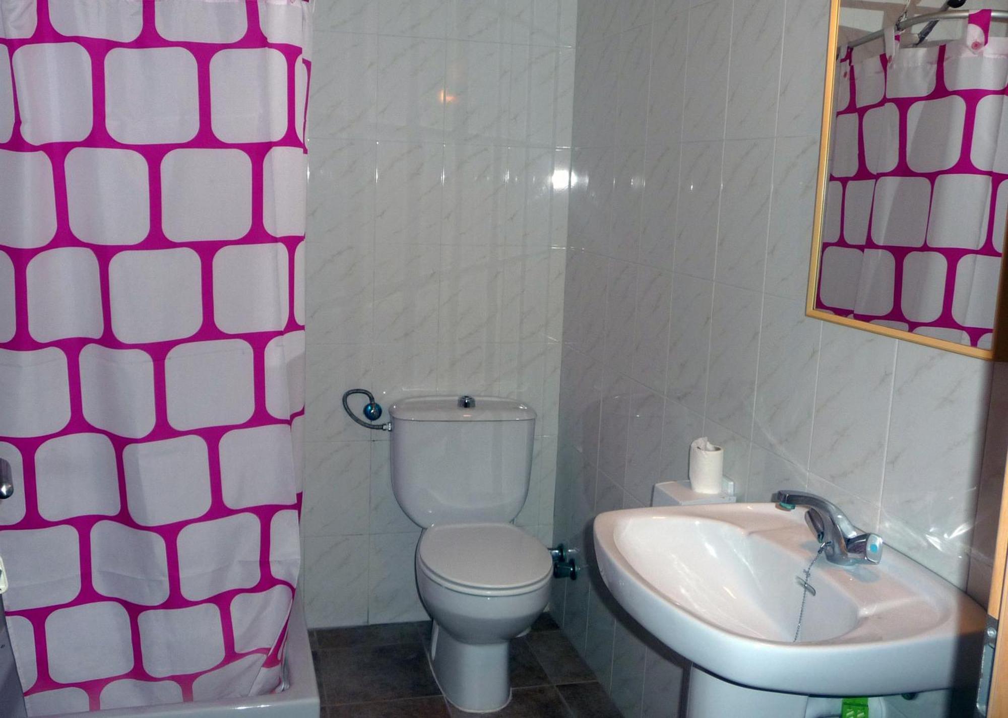 Hostal Yebisah Santa Eularia des Riu Cameră foto